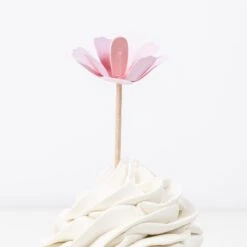 Meri-Meri Flower Garden Cupcake Kit (x 12 Toppers) -Meri Meri media 00c340f9 7408 476a 803d 401c85b71140