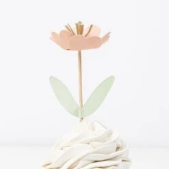 Meri-Meri Flower Garden Cupcake Kit (x 12 Toppers) -Meri Meri media 017af596 5bb7 408f ac5b ff0b6cbaac67