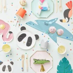 Meri-Meri Shark Platters (x 4) -Meri Meri media 12c4afeb 07e9 4807 969c 2b2beedad703