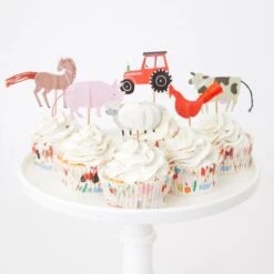 Meri-Meri On The Farm Cupcake Kit (x 24 Toppers) -Meri Meri media 184815e8 32ac 4af7 a17e 50268448dde6