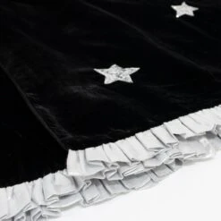 Meri-Meri Velvet Witch Cape & Wand 16 Meri-Meri Velvet Witch Cape & Wand -Meri Meri media 1f4bf174 1b51 4147 9bf1 fce6662dde05