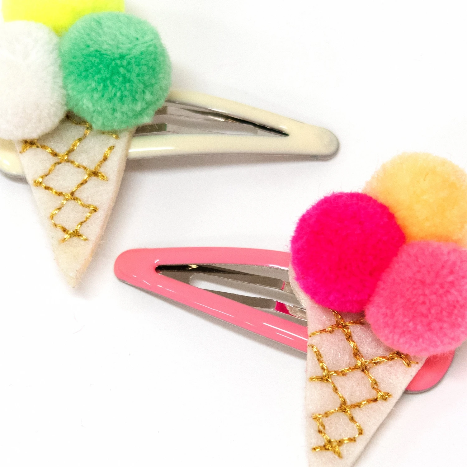 Meri-Meri Pompom Ice Cream Hair Clips (x 2) 3 Meri-Meri Pompom Ice Cream Hair Clips (x 2) - Image 3