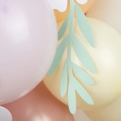 Meri-Meri Pastel Daisy Balloon Garland (x 51 Balloons) -Meri Meri media 261c21d8 2efc 45eb a091 9213a1bf38f3