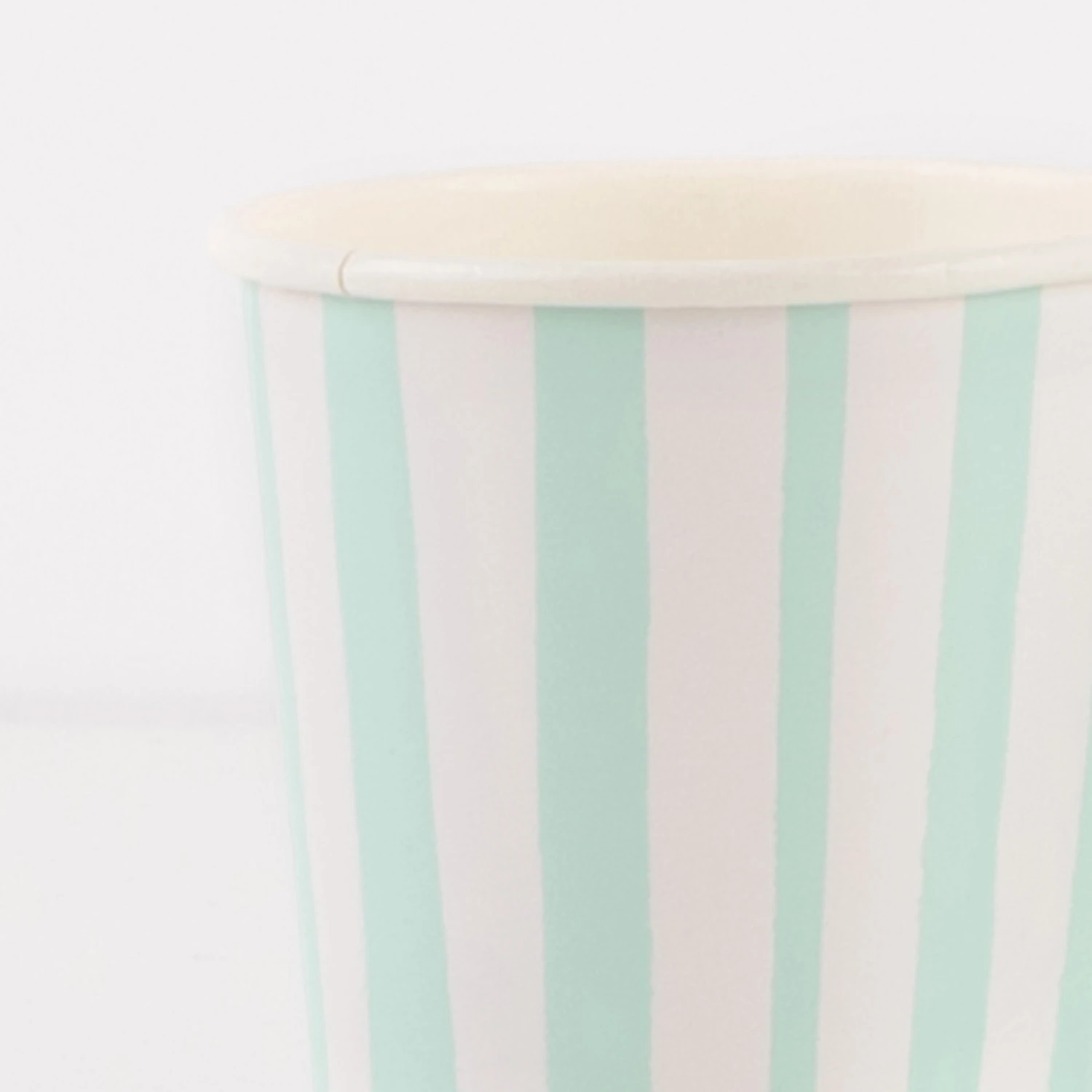 Meri-Meri Mint Stripe Cups (x 8) 2 Meri-Meri Mint Stripe Cups (x 8) - Image 2