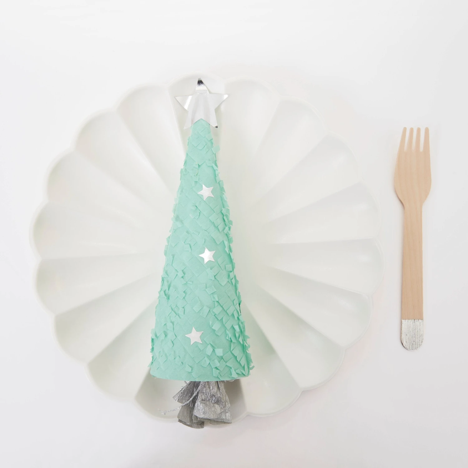 Meri-Meri Christmas Tree Crackers (x 6) 5 Meri-Meri Christmas Tree Crackers (x 6) - Image 5