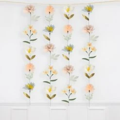 Meri-Meri Pastel Flower Wall -Meri Meri media 36496e63 7741 4822 9b51 89c14727968f