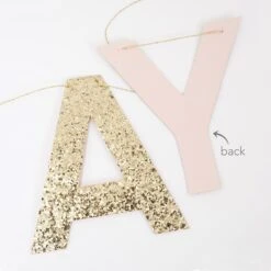 Meri-Meri Pink Happy Birthday Party Set -Meri Meri media 3670bffc 6763 4cec a092 c332fa481254