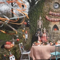 Meri-Meri Vintage Halloween Crepe Paper Streamers (x 5) -Meri Meri media 36f1d993 a546 4b0b 9847 9ab6816d18f3