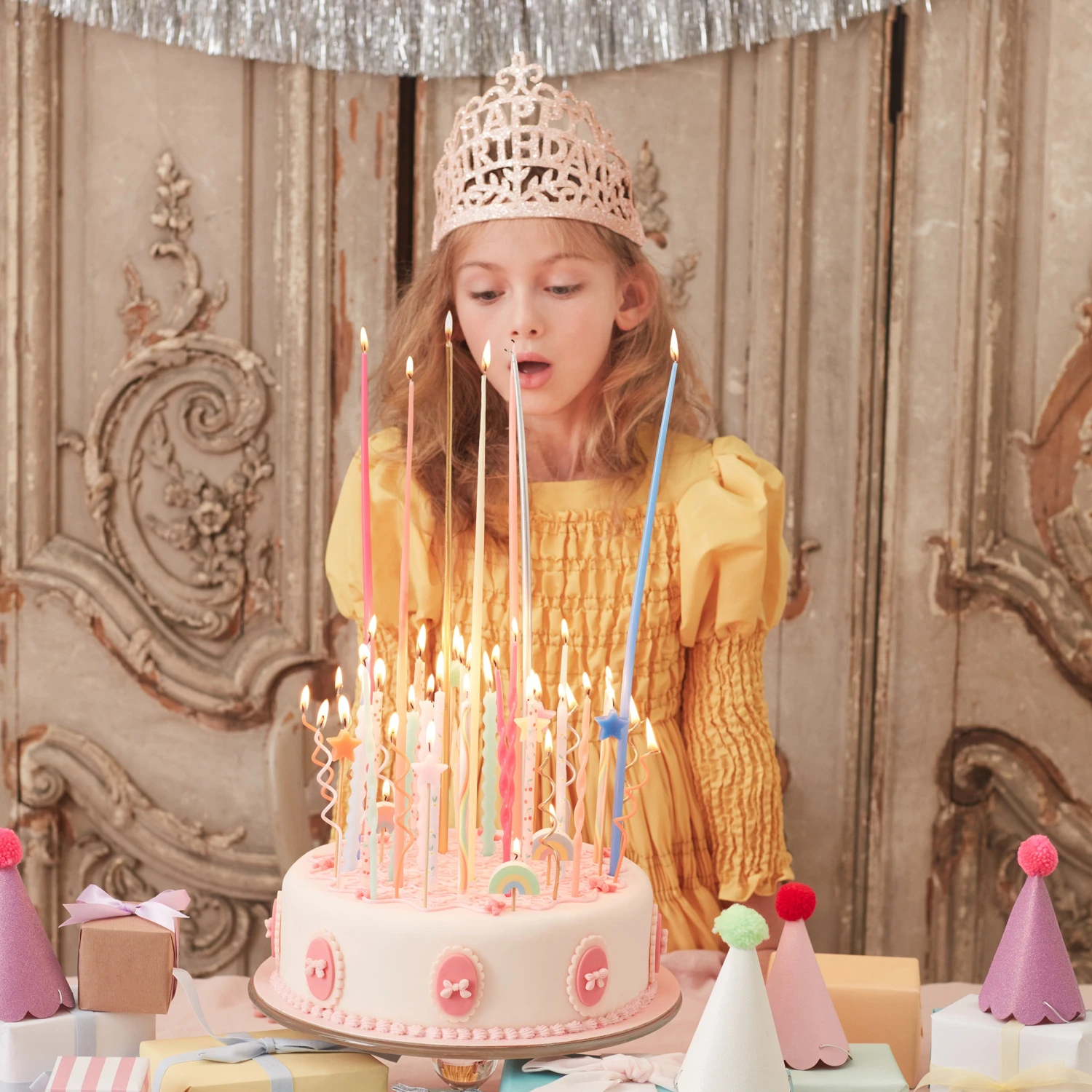 Meri-Meri Mixed Tall Tapered Candles (x 12) 2 Meri-Meri Mixed Tall Tapered Candles (x 12) - Image 2