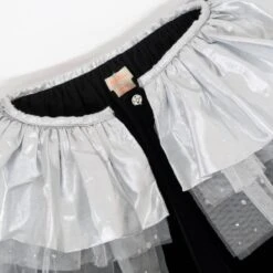 Meri-Meri Velvet Witch Cape & Wand 17 Meri-Meri Velvet Witch Cape & Wand -Meri Meri media 5283088e 1c4a 49c1 a437 3a2a18659ac3