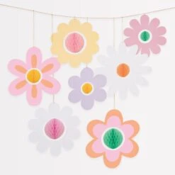 Meri-Meri Groovy Flower Hanging Decorations (x 7)