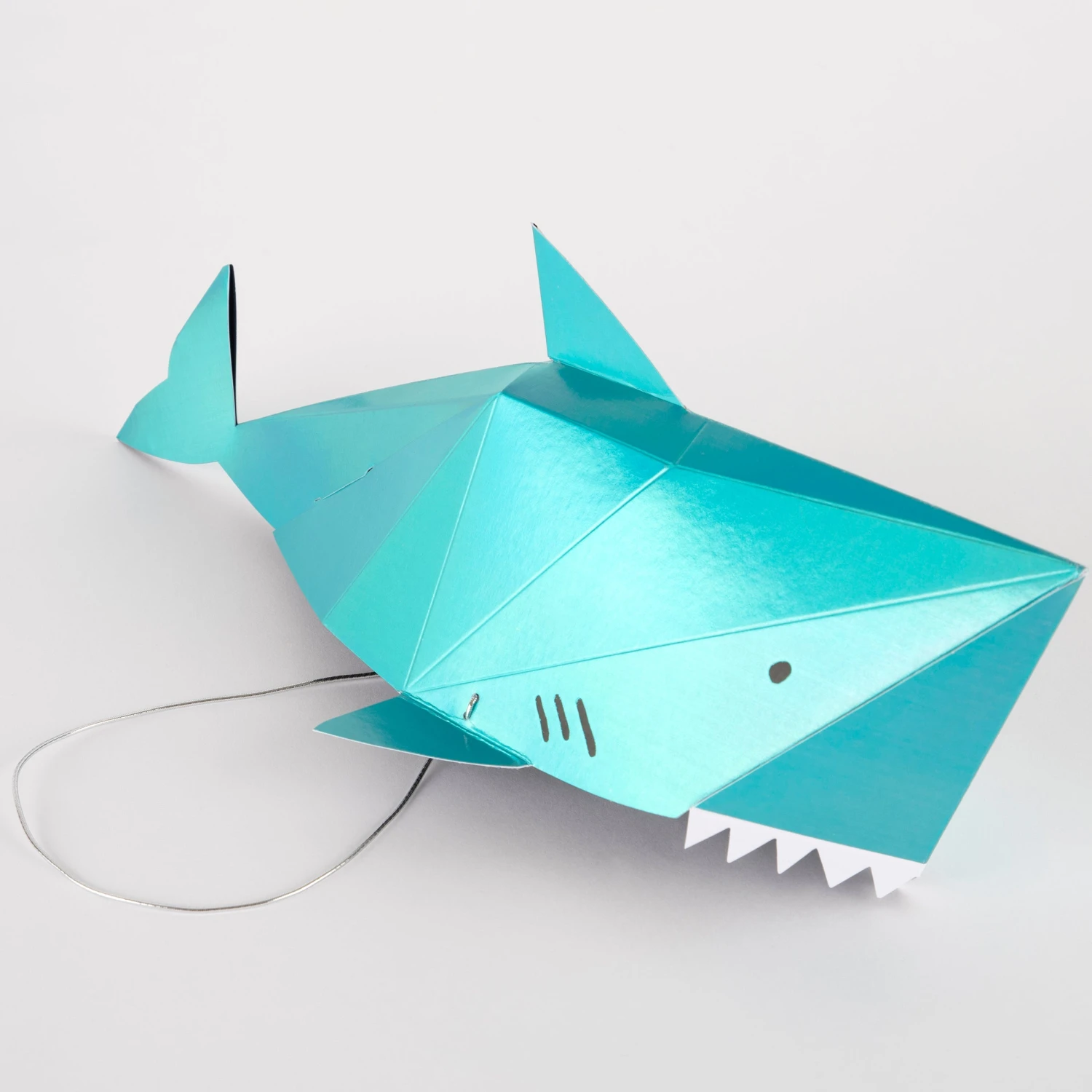 Meri-Meri Shark Hats (x 8) 3 Meri-Meri Shark Hats (x 8) - Image 3