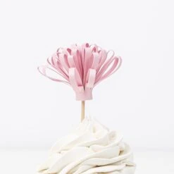 Meri-Meri Flower Garden Cupcake Kit (x 12 Toppers) -Meri Meri media 7986ad82 70d1 4578 a7d8 78ca880c7572