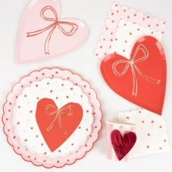 Meri-Meri Heart With Bow Napkins (x 16) -Meri Meri media 7d50c8c5 8656 45fd a8c8 fa22e5f8851a
