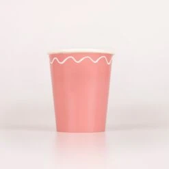Meri-Meri Mixed Wavy Line Cups (x 8) -Meri Meri media a775e759 f7f8 4b70 b2c0 ac1a36875847