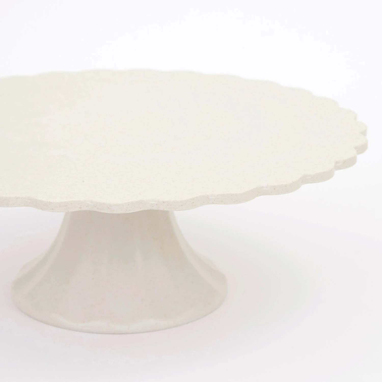 Meri-Meri Small Cream Reusable Bamboo Cake Stand 3 Meri-Meri Small Cream Reusable Bamboo Cake Stand - Image 3