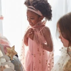 Meri-Meri Pink Tulle Star Cape -Meri Meri media b6cc5334 752a 45d4 9737 1fa2a4cd5612