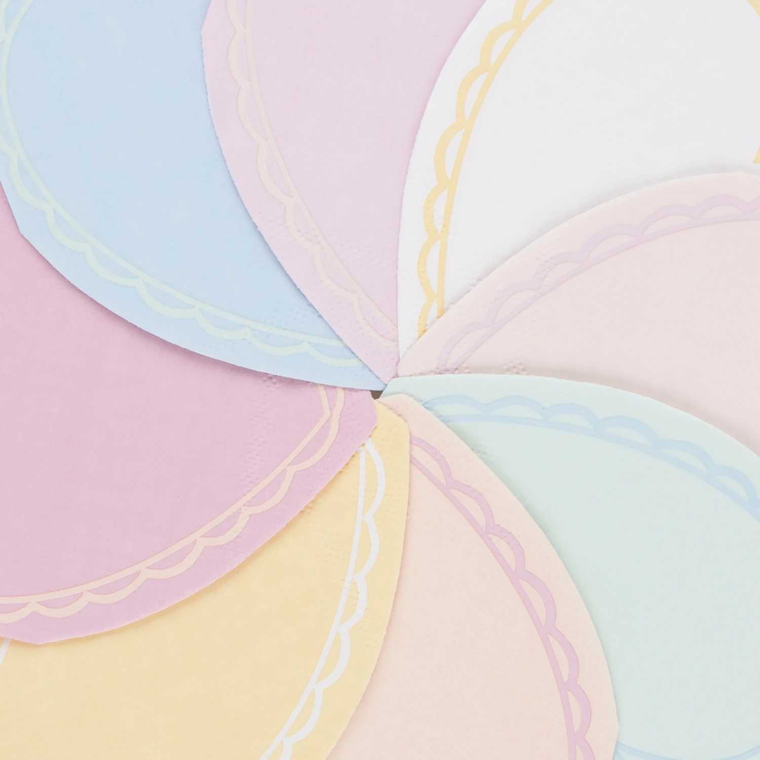 Meri-Meri Pastel Heart Small Napkins (x 16) 3 Meri-Meri Pastel Heart Small Napkins (x 16) - Image 3