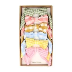 Meri-Meri Gingham Hair Bows (x 6) -Meri Meri media b99a32d0 810b 44e2 9189 e539452e6981