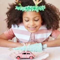 Meri-Meri Christmas Tree Crackers (x 6) 17 Meri-Meri Christmas Tree Crackers (x 6) -Meri Meri media c0ad7fb8 2c83 464d 8796 52dedf5739df