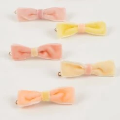 Meri-Meri Pastel Velvet Mini Bow Clips (x 10) -Meri Meri media c7a3ae5c 1d9b 48e1 b1b5 4a239e10c34a