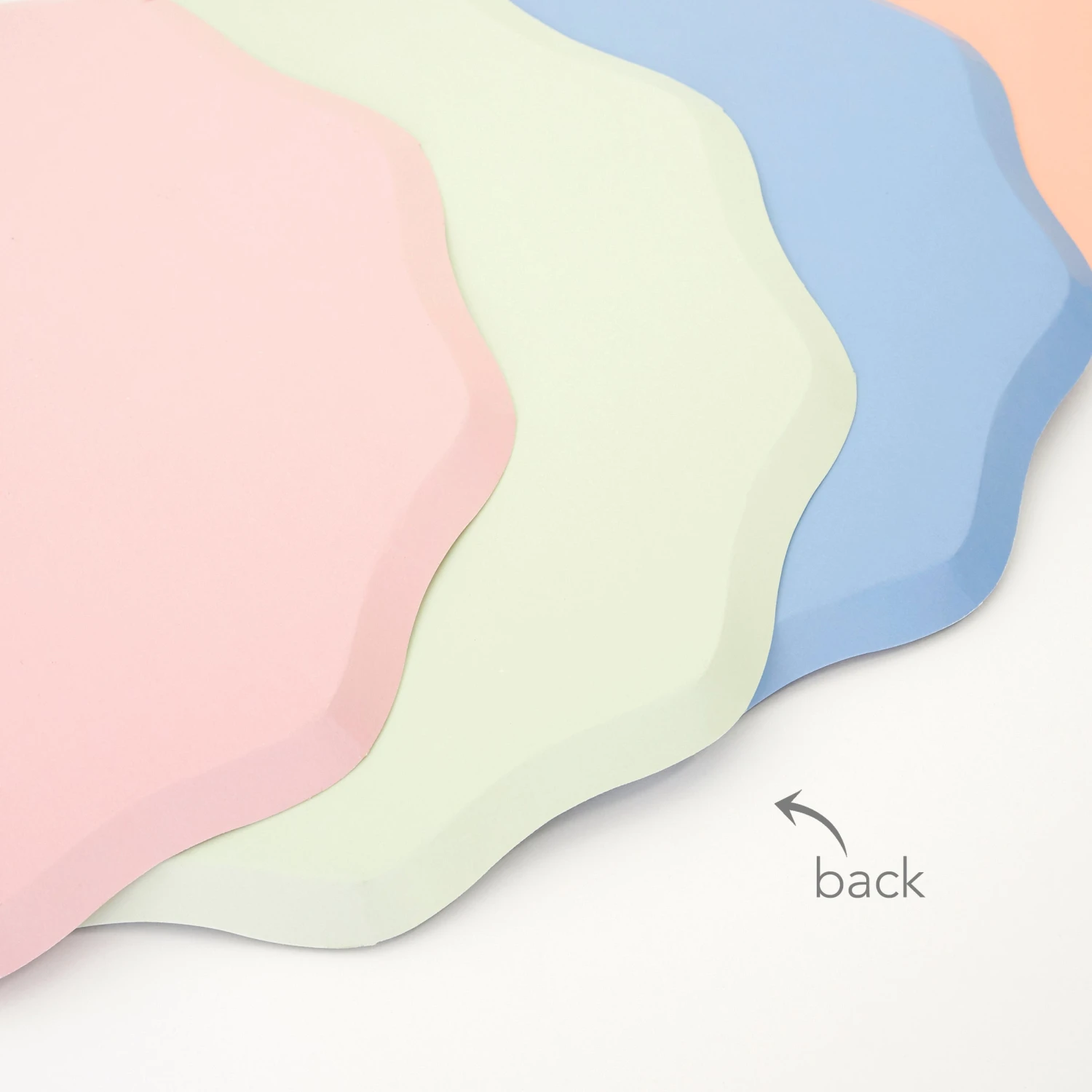 Meri-Meri Ditsy Floral Side Plates (x 12) 3 Meri-Meri Ditsy Floral Side Plates (x 12) - Image 3