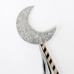 Meri-Meri Velvet Witch Cape & Wand 18 Meri-Meri Velvet Witch Cape & Wand -Meri Meri media d595e69c 129f 4fe4 a373 86f1cebe66ff