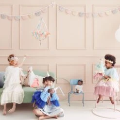 Meri-Meri Floral Fabric Chandelier -Meri Meri media d7f7ffc6 1487 4bca af61 b56176760543