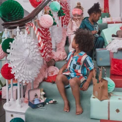 Meri-Meri Christmas Honeycomb Garland -Meri Meri media e8fd4530 4736 4ce6 8561 bfecf24c0af5