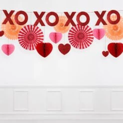 Meri-Meri Honeycomb Hearts Garland -Meri Meri media e9c13e78 470f 4953 9bf9 b015b1923cc1