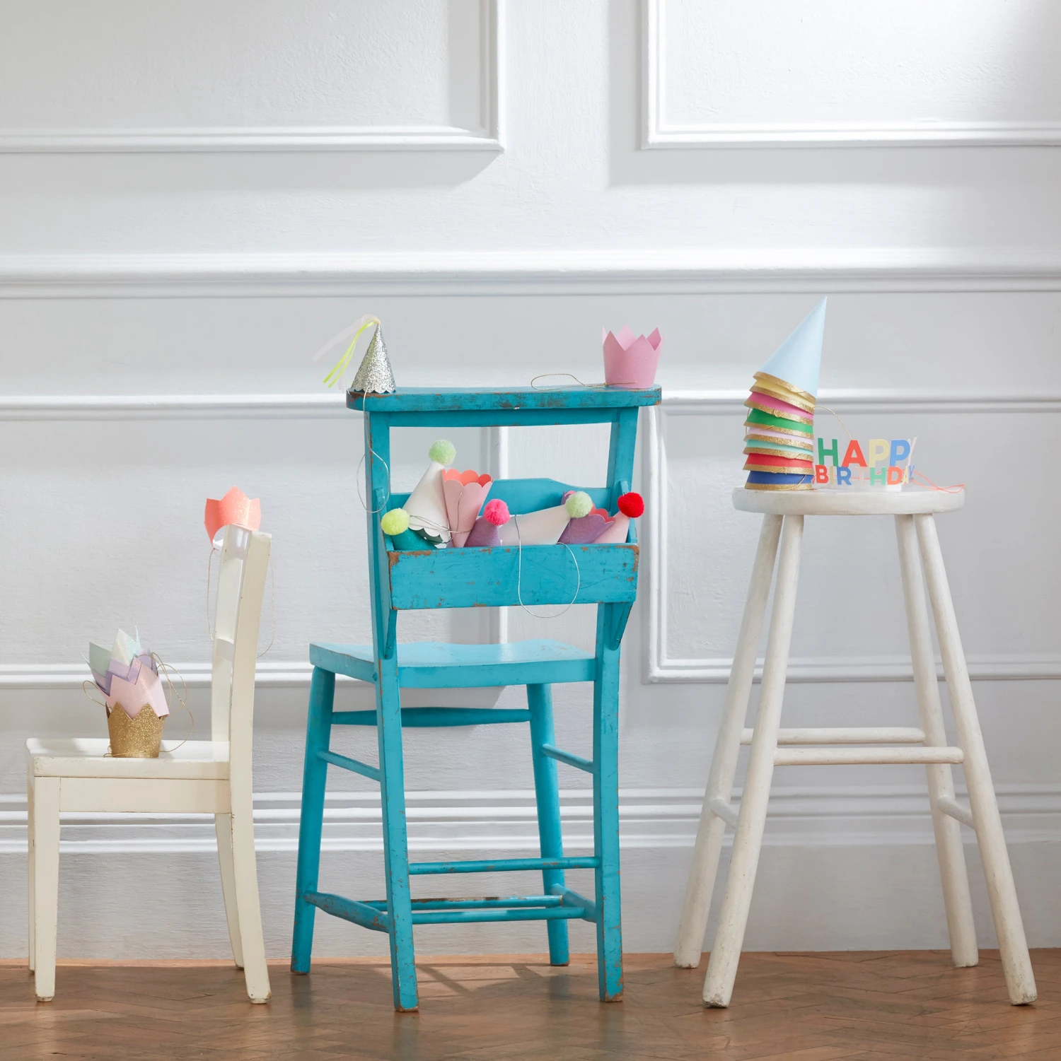 Meri-Meri Glitter Pompom Party Hats (x 8) 4 Meri-Meri Glitter Pompom Party Hats (x 8) - Image 4