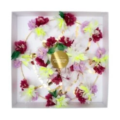 Meri-Meri Lilac Blossom Chandelier -Meri Meri media ef3a9c4f 8163 49b8 9215 d9bd2e6340af