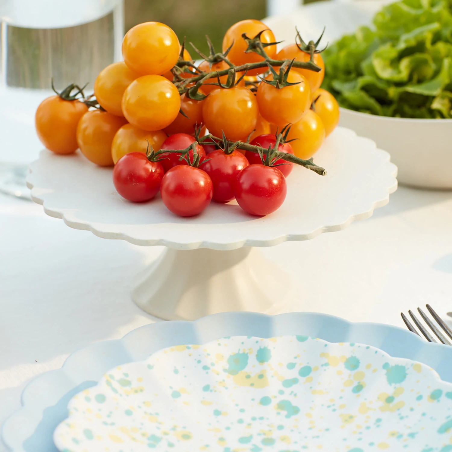 Meri-Meri Small Cream Reusable Bamboo Cake Stand 2 Meri-Meri Small Cream Reusable Bamboo Cake Stand - Image 2