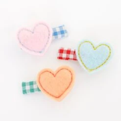 Meri-Meri Felt Heart Hair Clips (x 6) -Meri Meri media f7a78402 4a48 48dd b2ff 299840a6f767